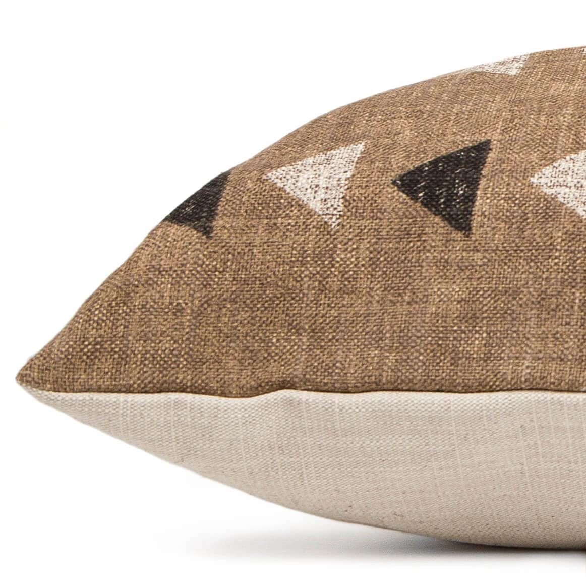 Cozy Pup's Amani Clay Dream Bed: The Ultimate Comfort Zone for Your Best Friend